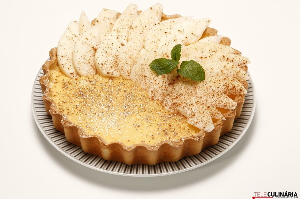 Tarte pasteleira de peras