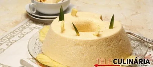 Bavaroise de ananás com 4 ingredientes
