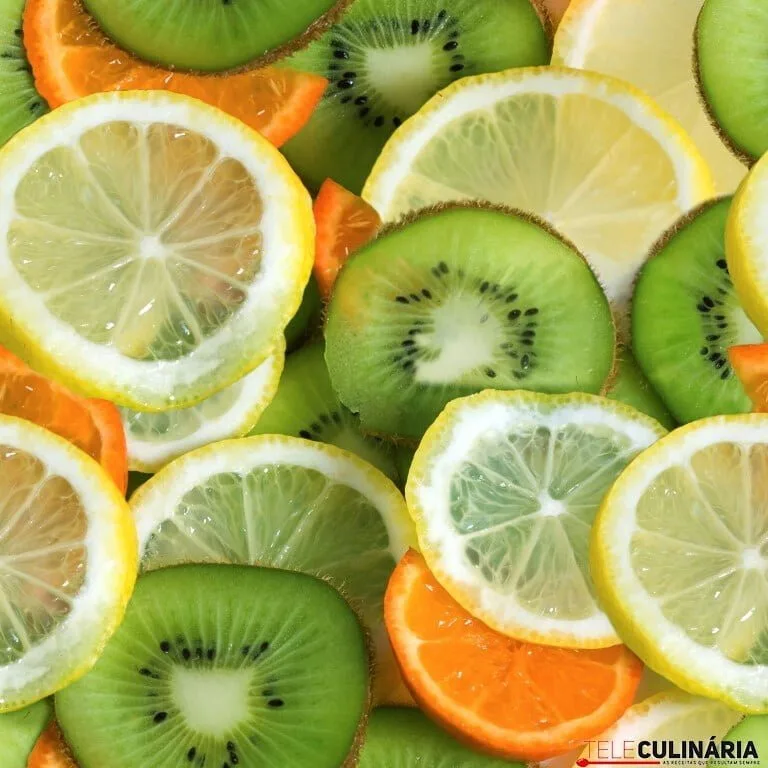 Betacaroteno e licopeno para um bronze perfeito