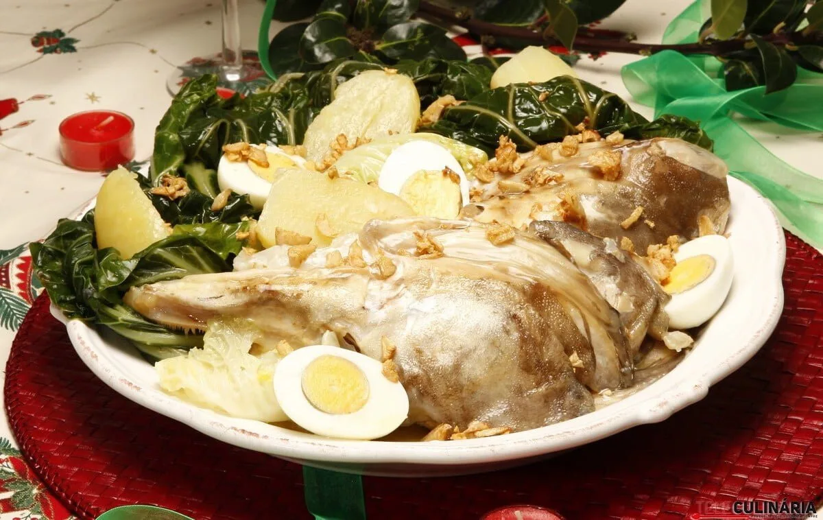 Caras de bacalhau com molho de alho