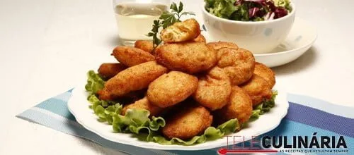 Receita tradicional de pataniscas de bacalhau