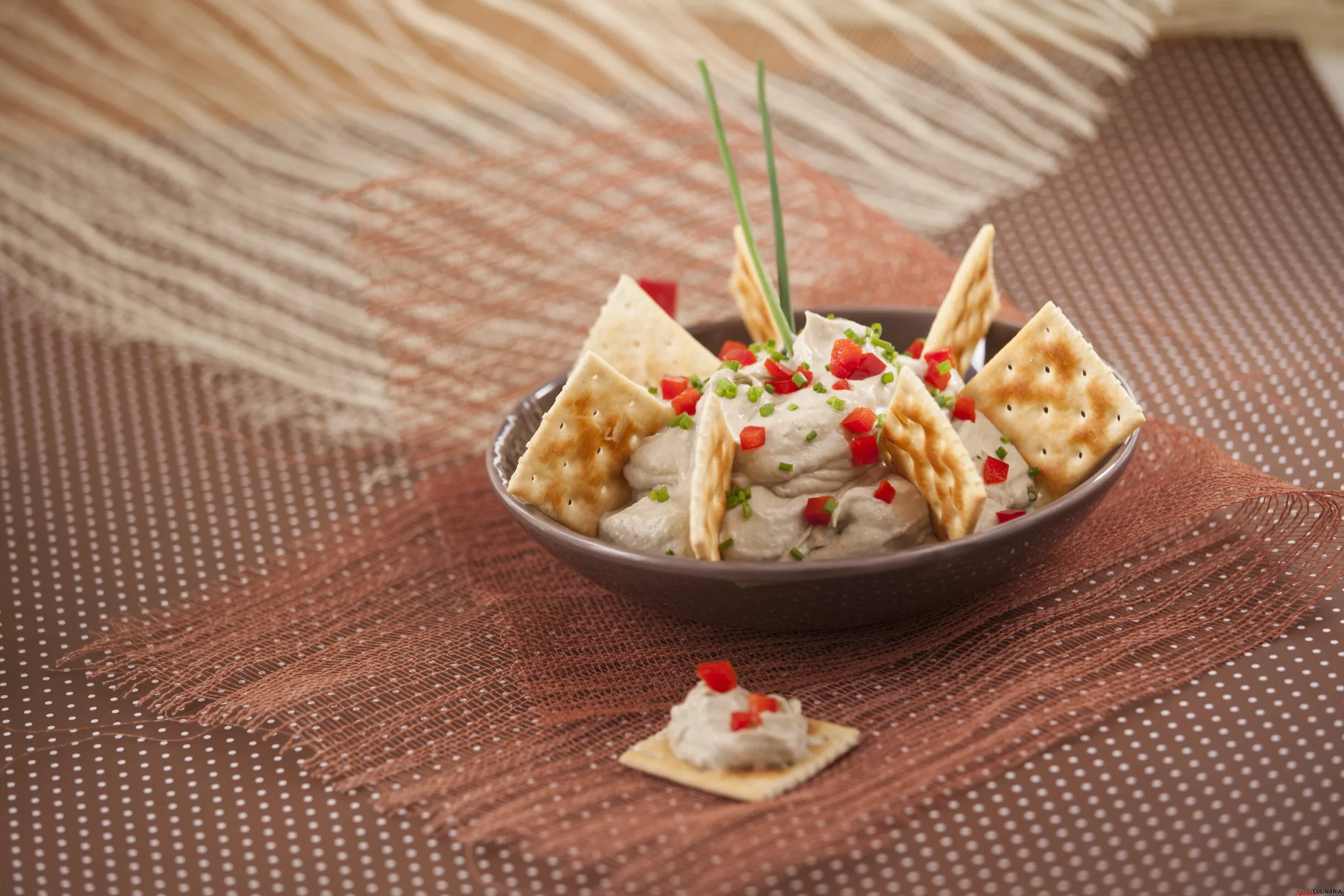 Patê de abacate com queijo creme