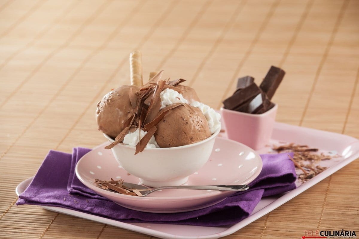 Gelado de chocolate