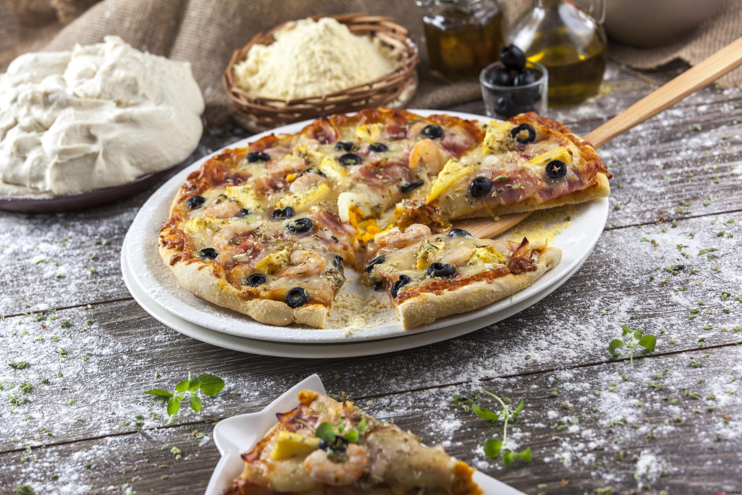 Receita de pizza havaiana (para robot de cozinha)