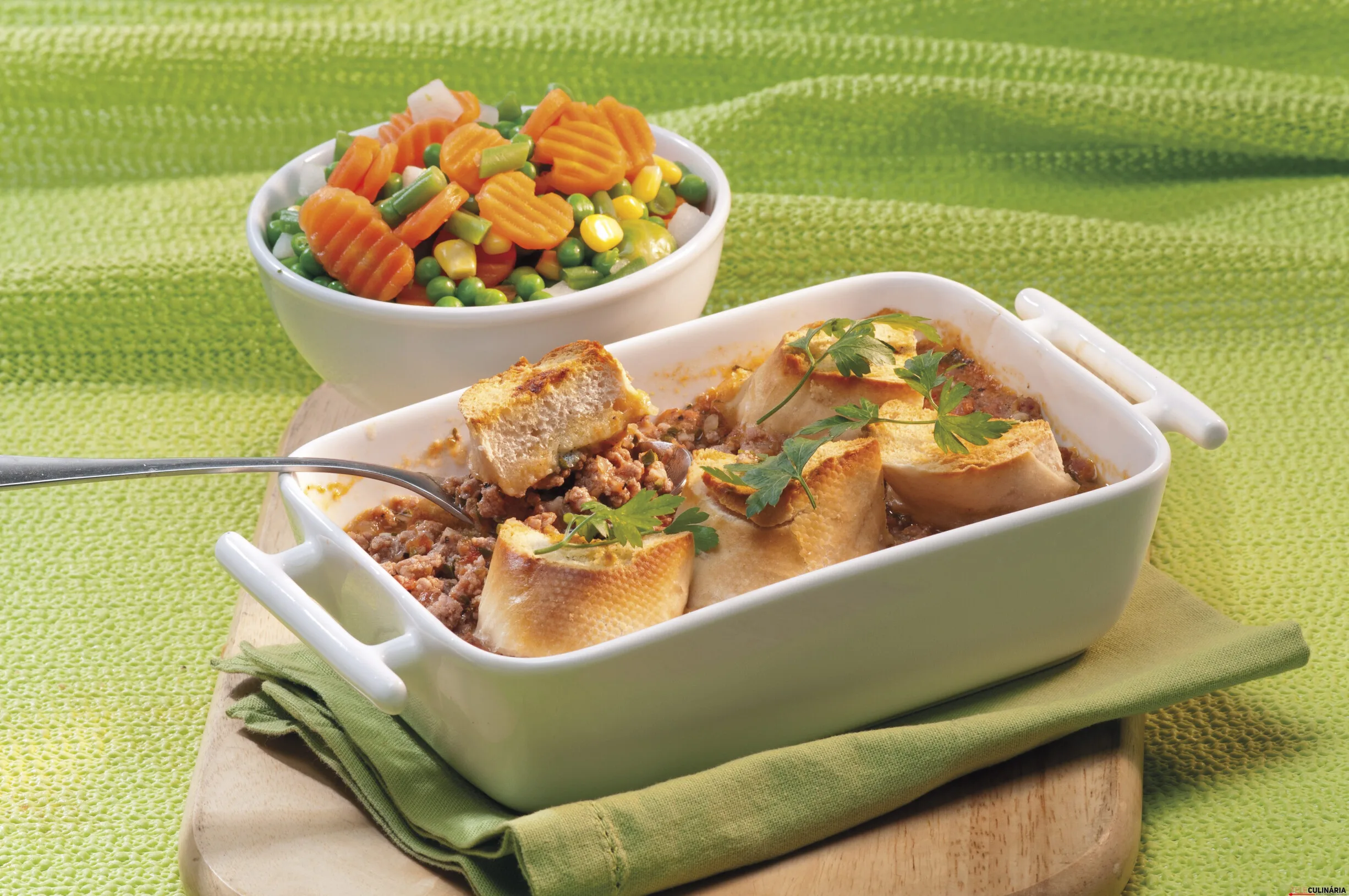 Tabuleiro de carne de vaca picada