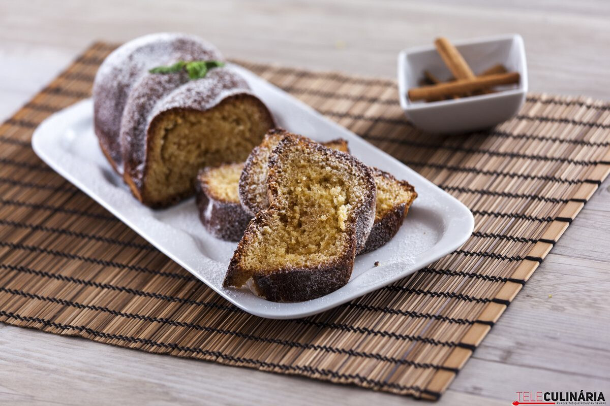 Bolo de fim de semana (robot de cozinha)
