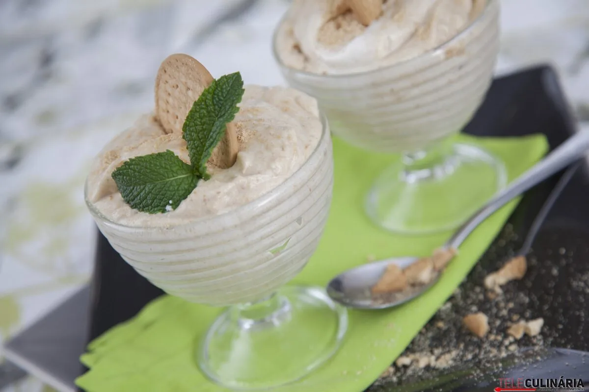 Receita Mousse de bolacha