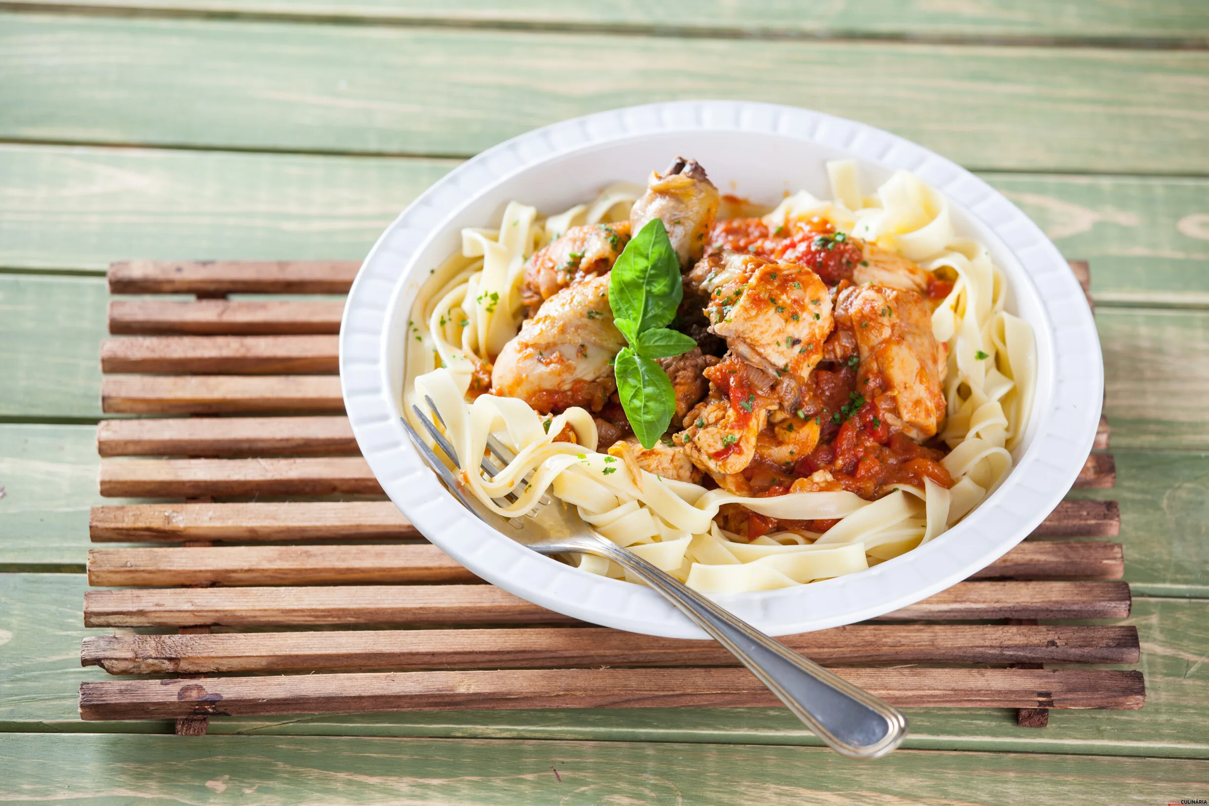 Receita de frango estufado à napolitana