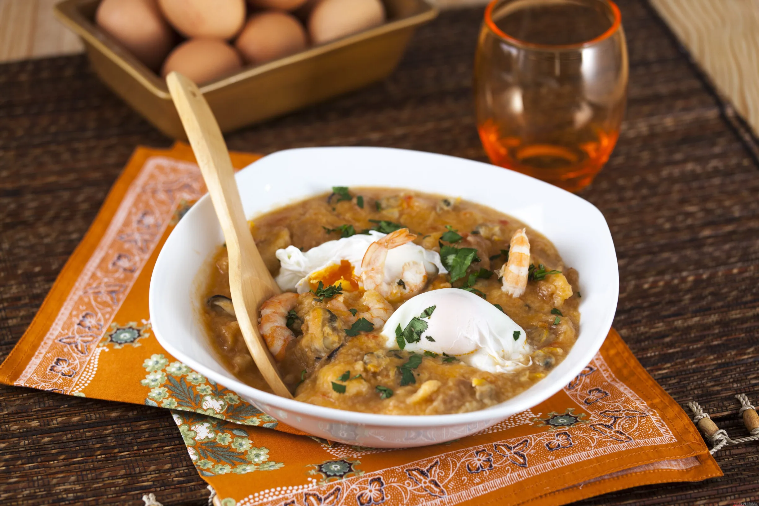 Açorda de marisco e ovo