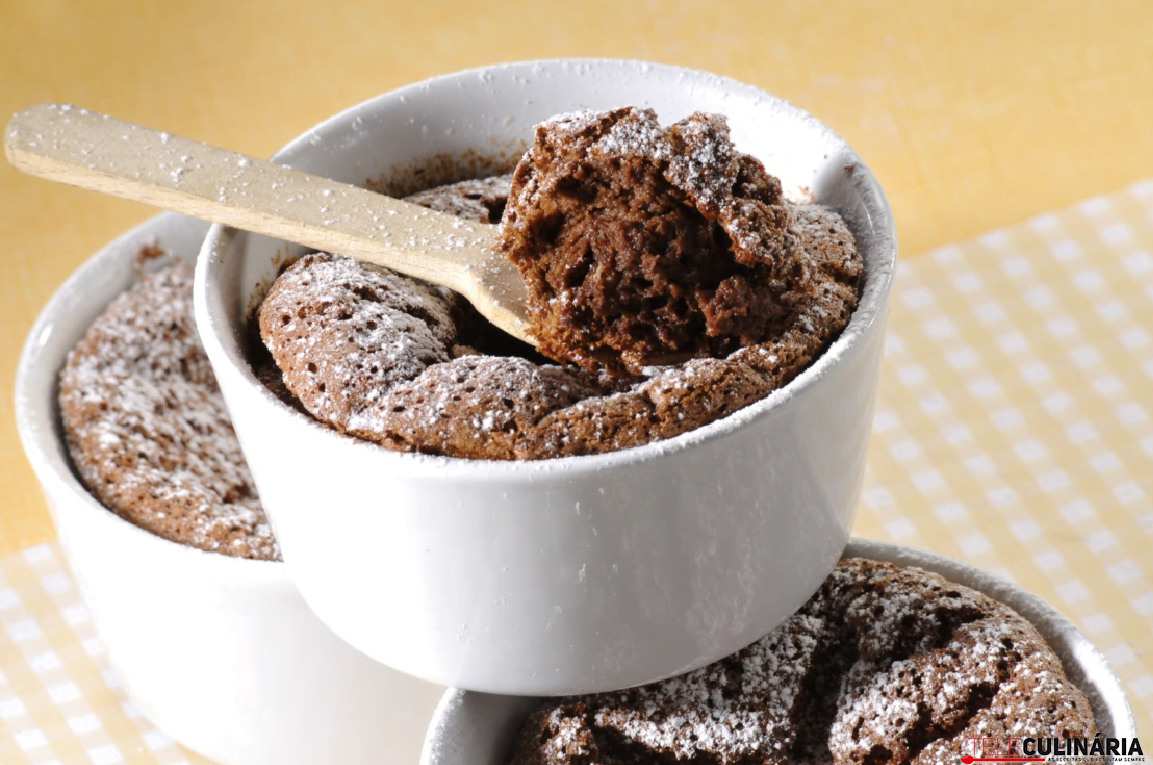 Soufflés de chocolate (Robot de cozinha)