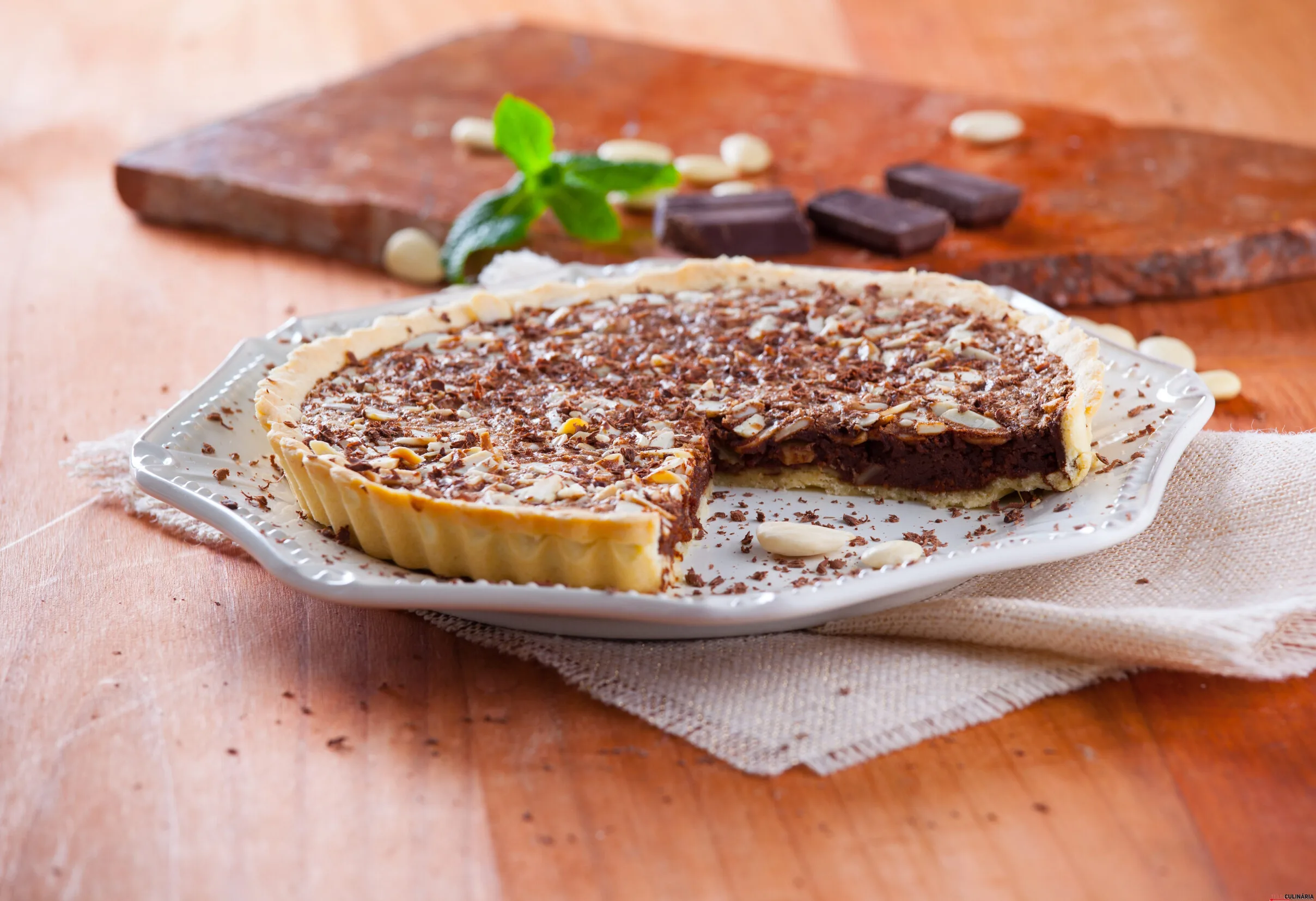 Tarte de chocolate com amêndoa