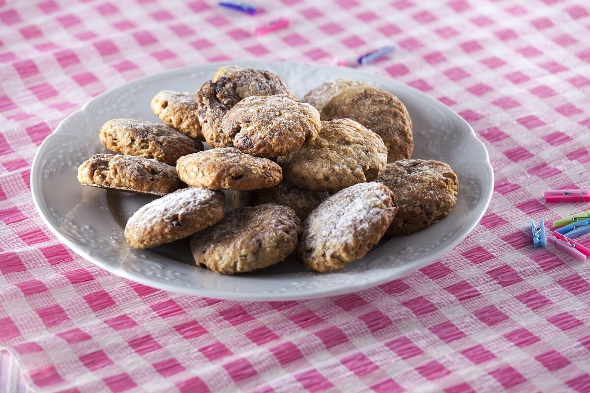 Bolachas de aveia com chocolate (robot de cozinha)