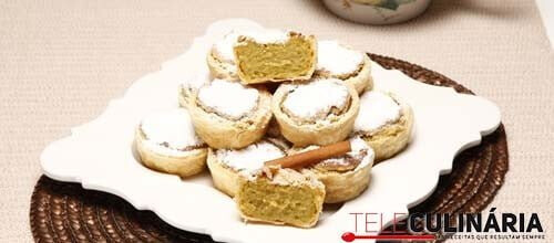 Pastéis doces de favas