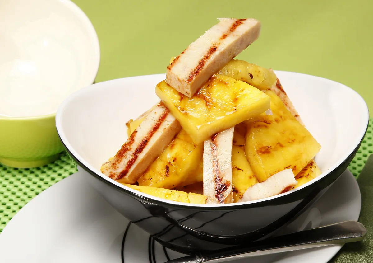 Abacaxi com peru fumado