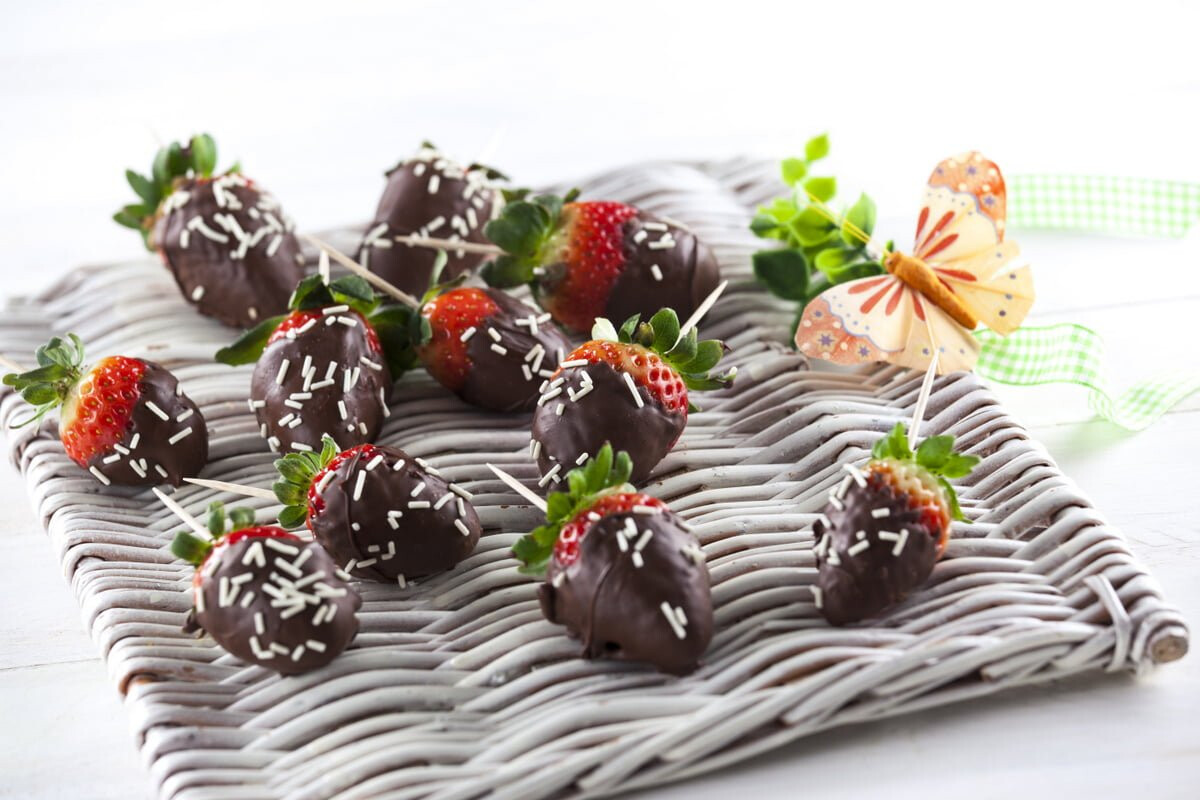 Morangos cobertos com chocolate