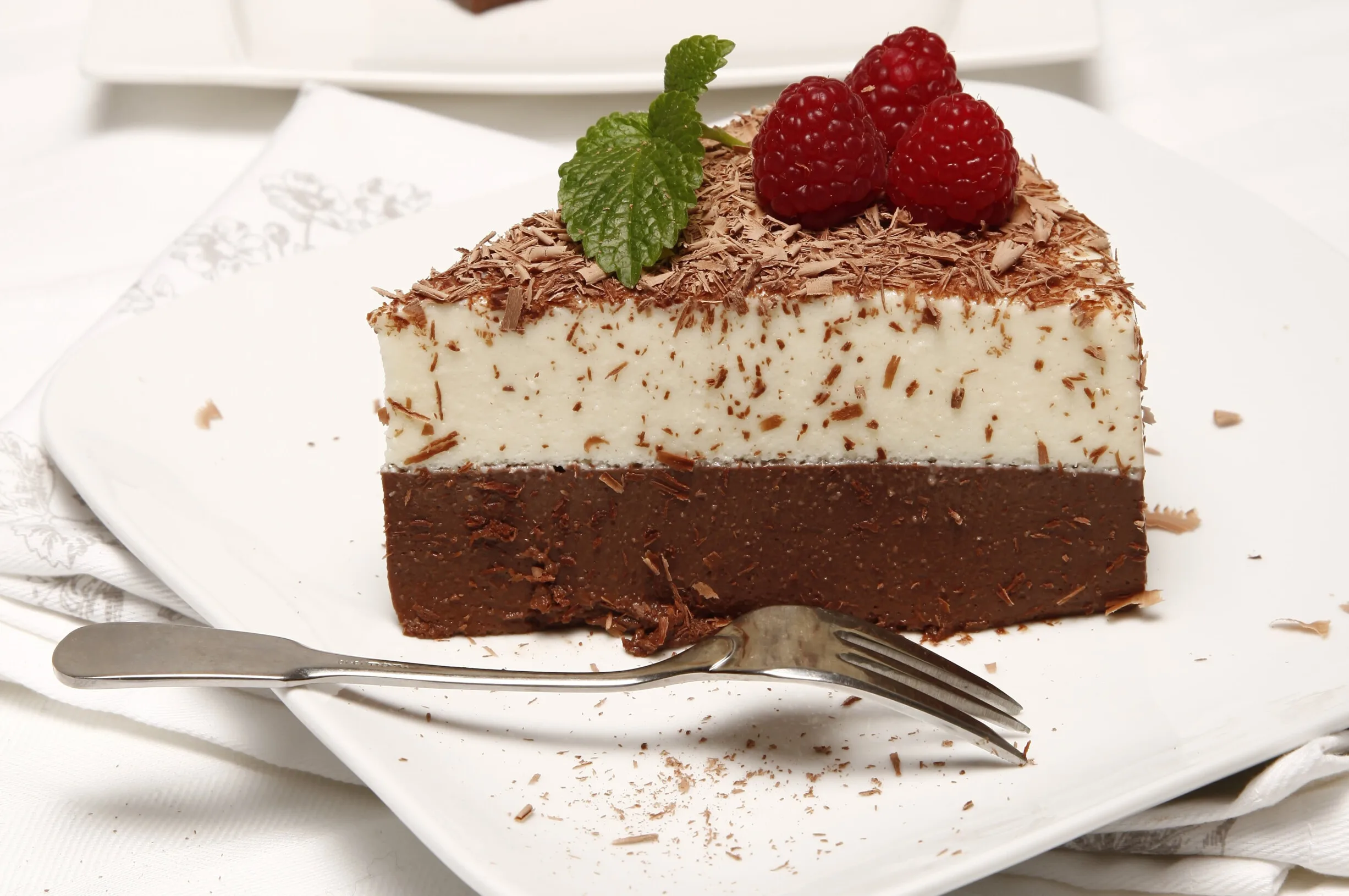 Semifrio de baunilha com chocolate preto