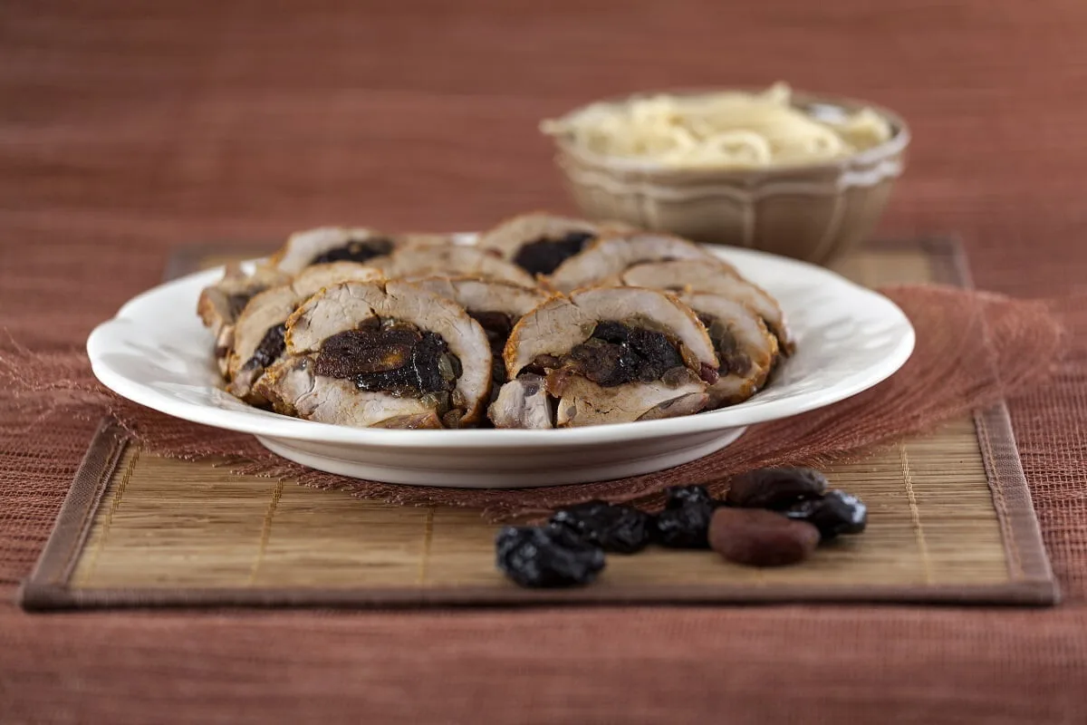 Lombinho de porco com fruta seca