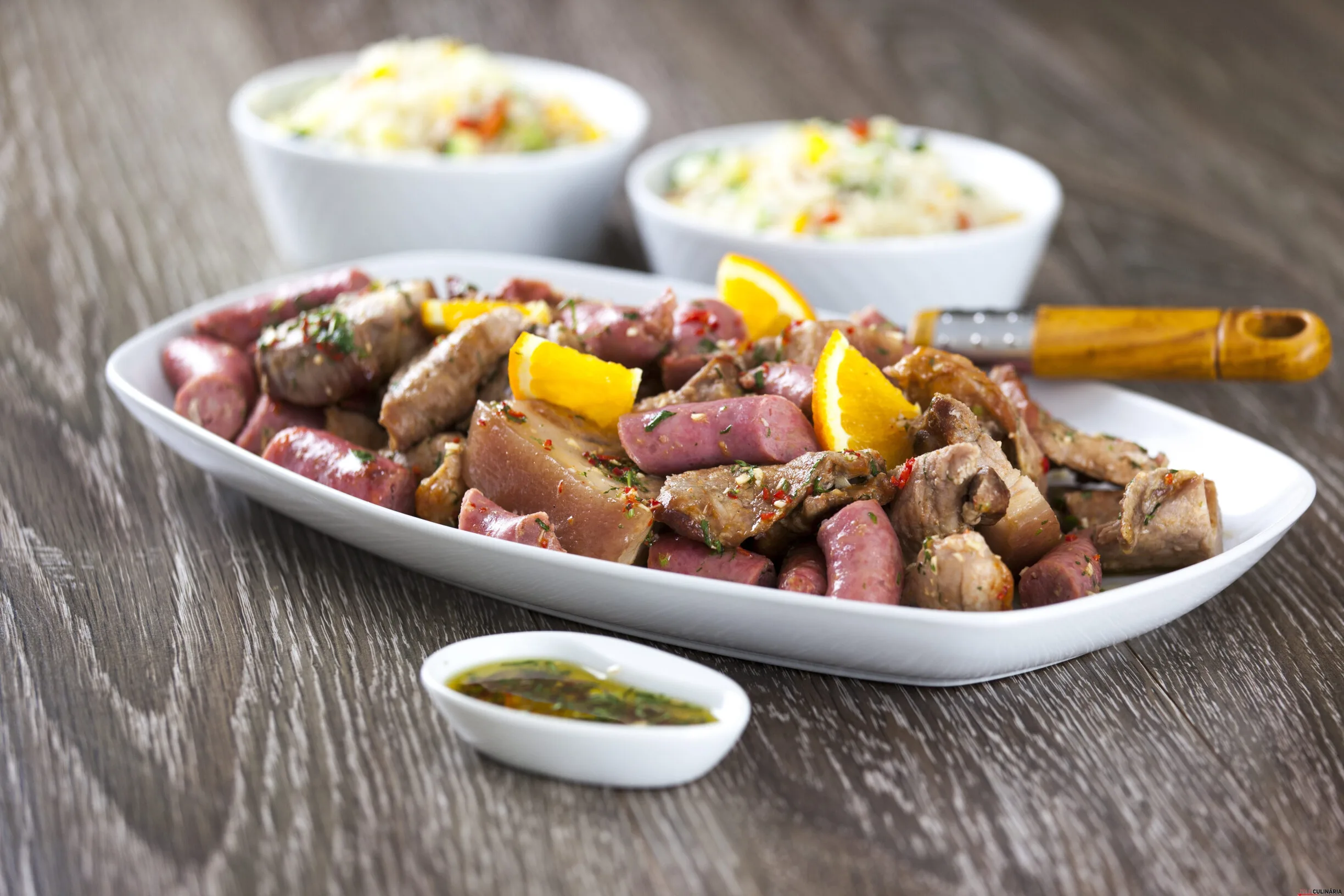 Assado misto de carnes