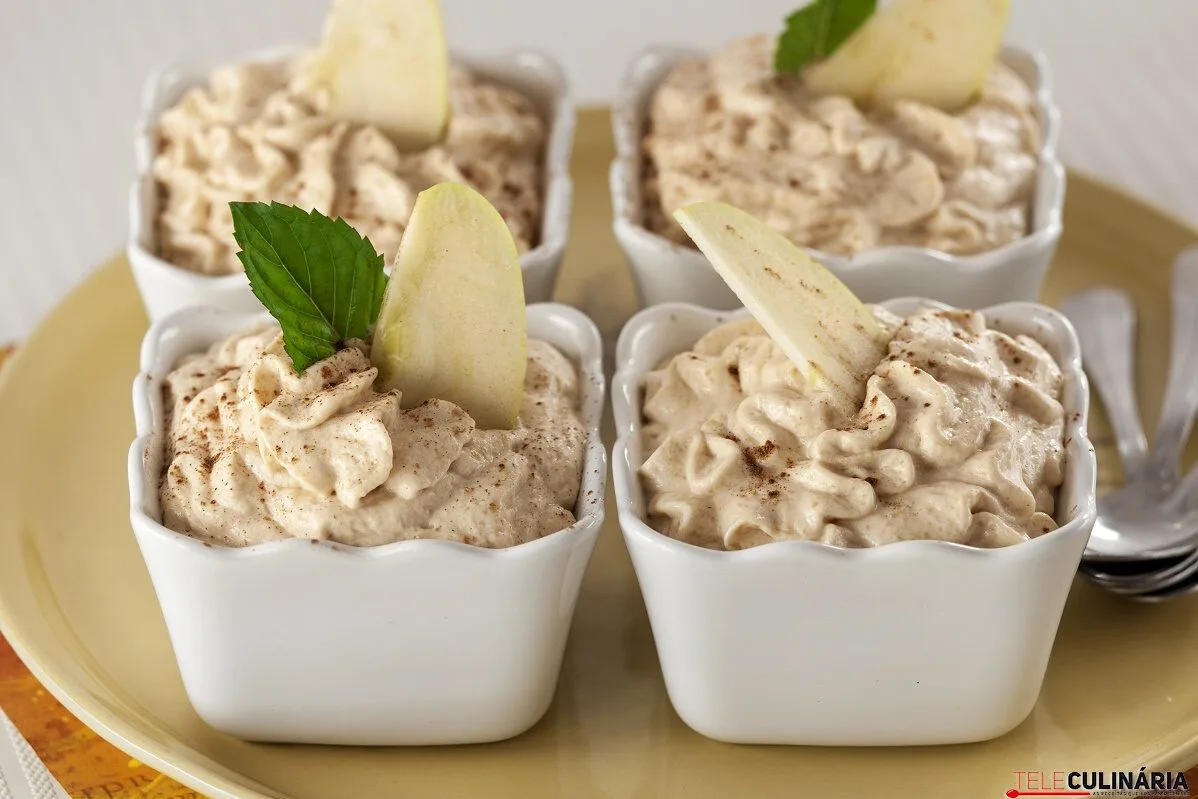 Tacinhas de maçã e canela