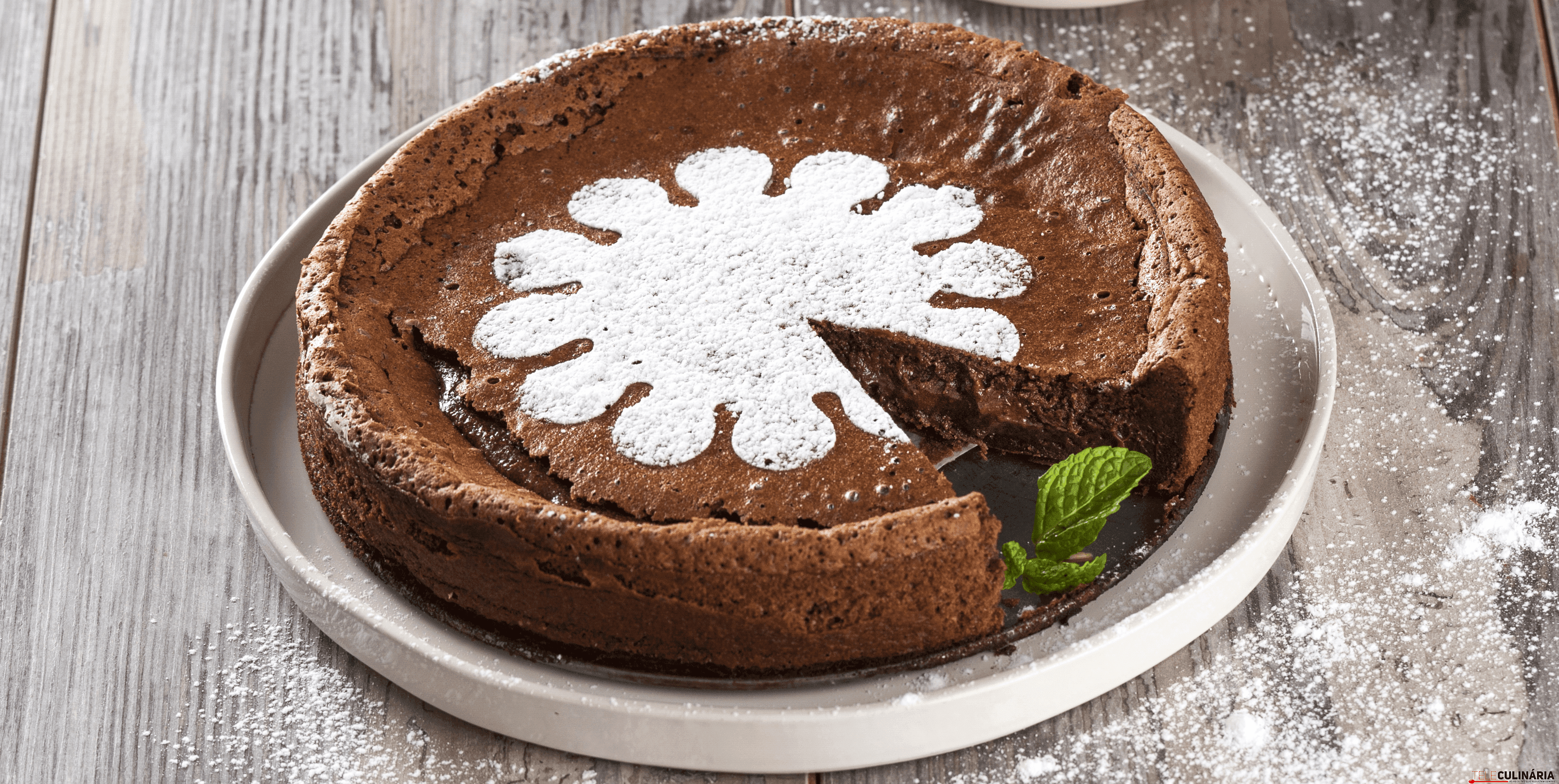 bolo mousse de chocolate