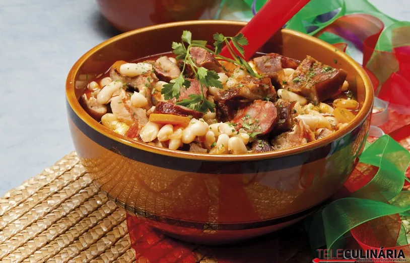 Feijoadinha de folia