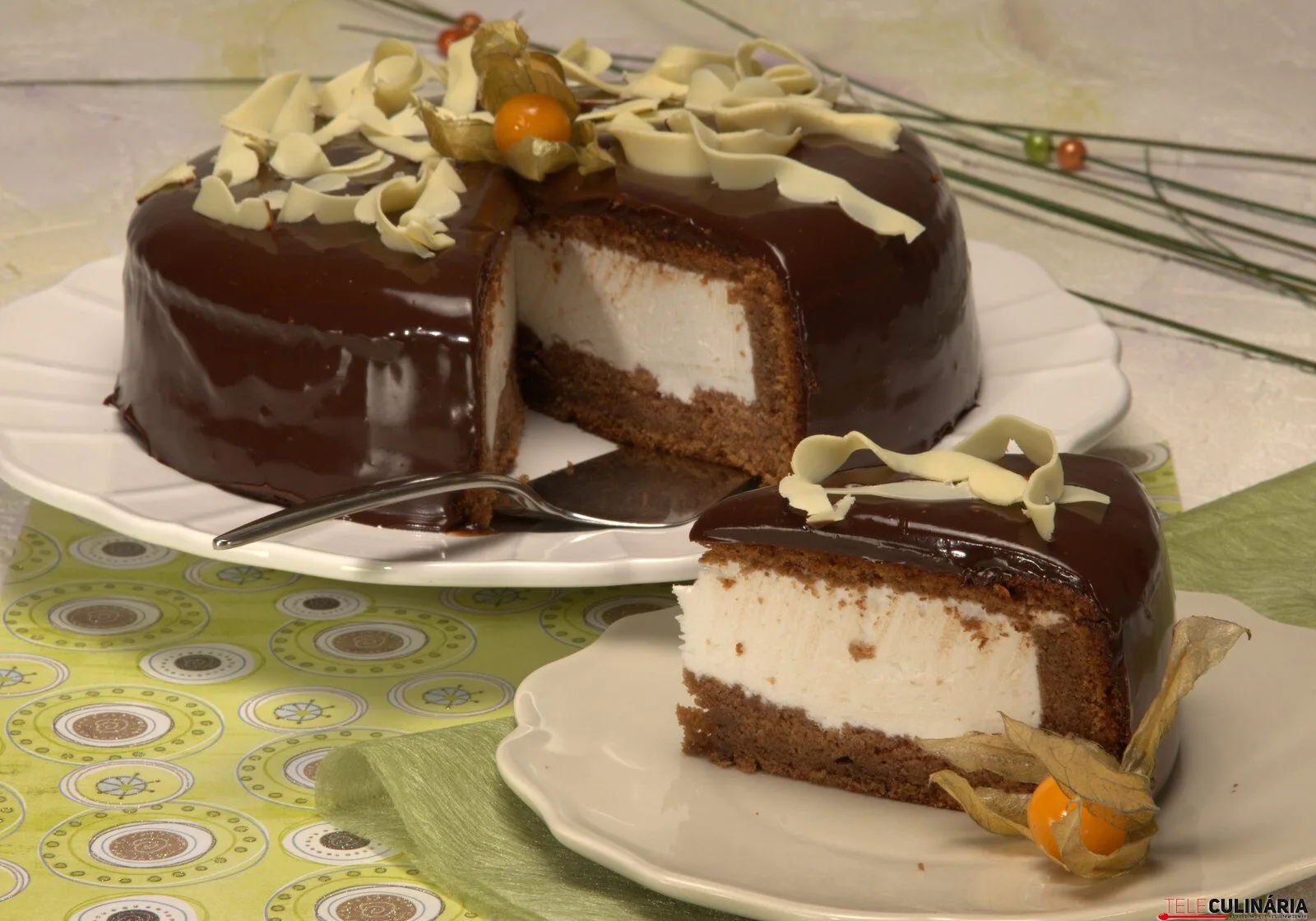 Bolo de chocolate cremoso