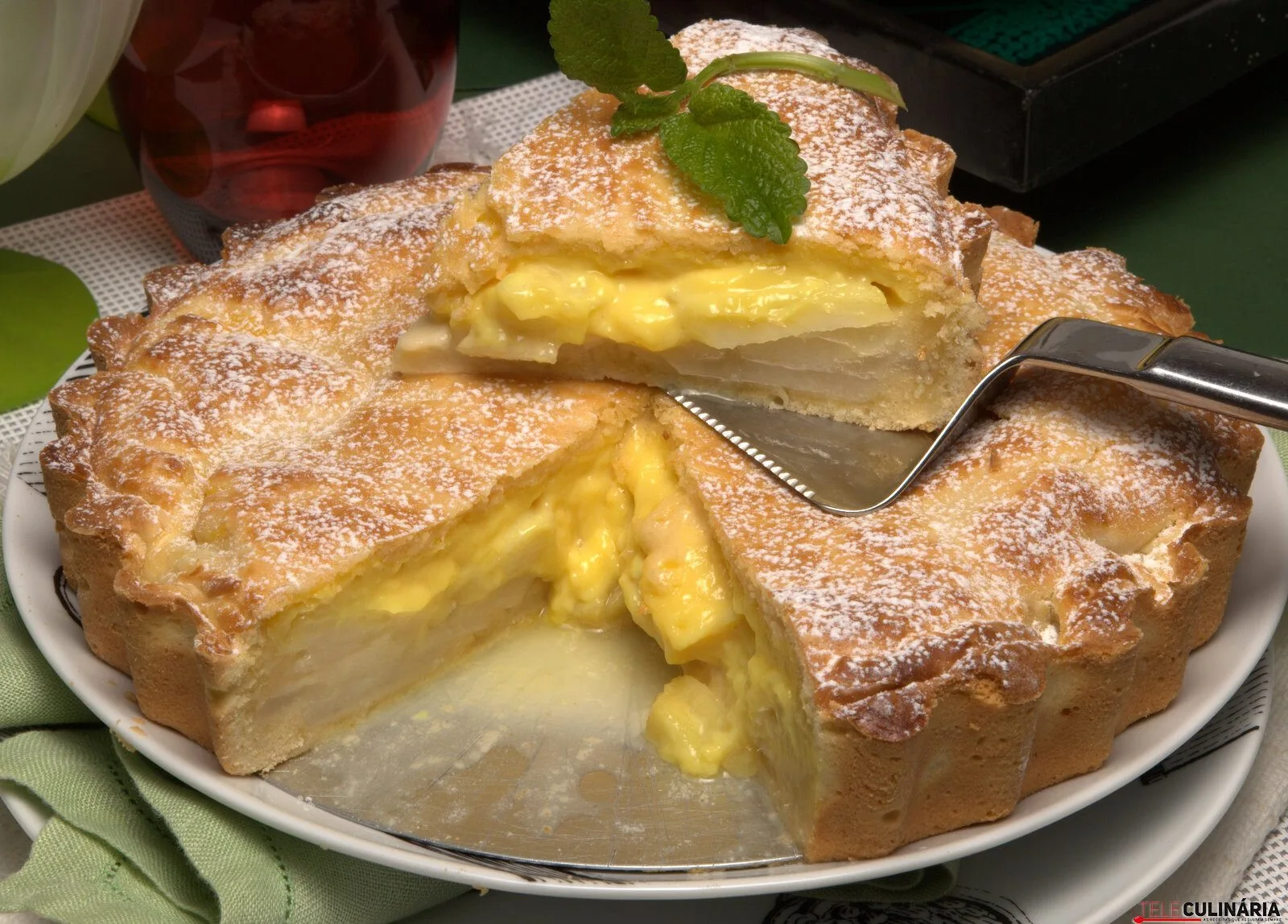 Tarte cremosa de peras