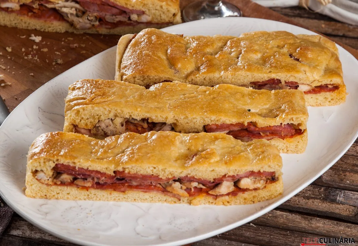 Pão de enchidos (robot de cozinha)