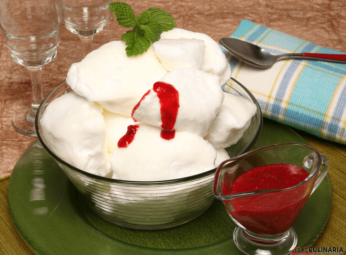 farófias com frutos vermelhos