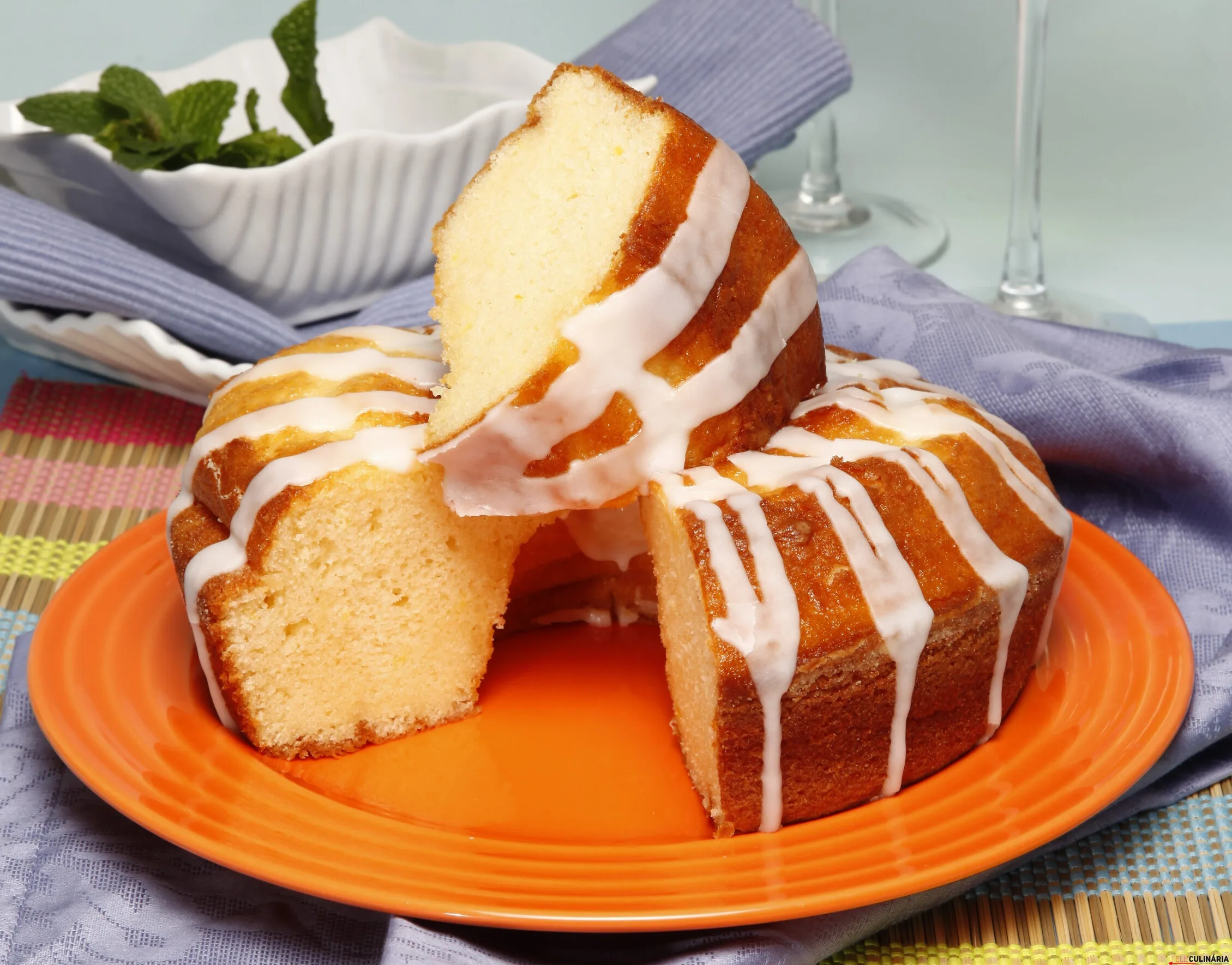 Bolo de iogurte simples