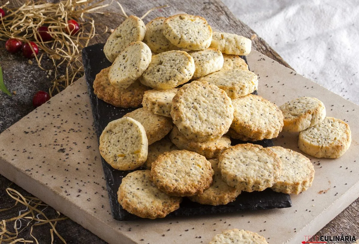 Bolachas de limão e sementes de papoila (robot de cozinha)