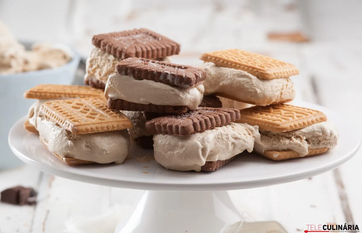 Sanduíches de gelado de café