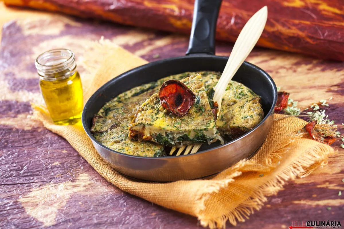 Tortilha de espinafres com tomate seco