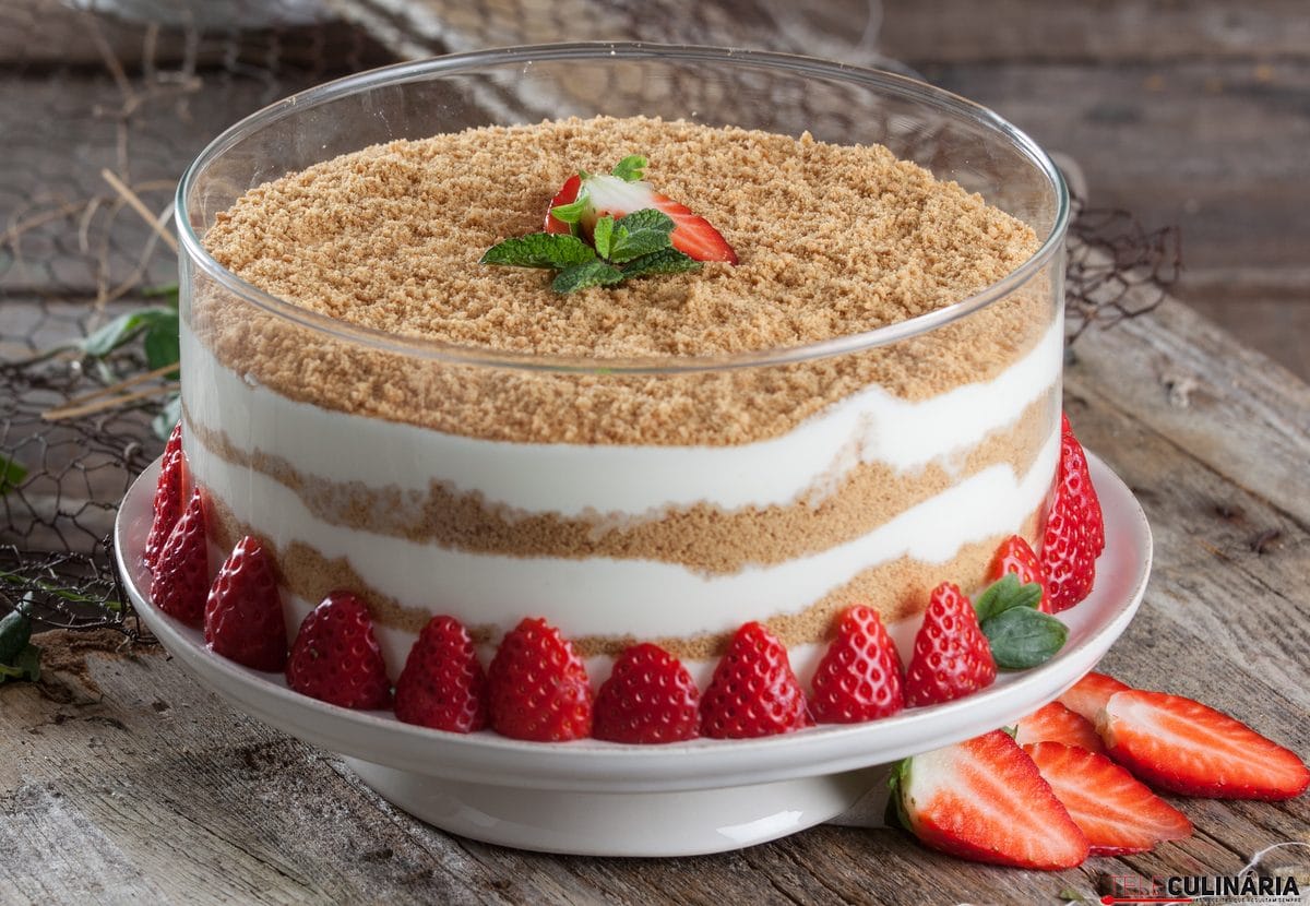 Delícia de leite condensado com bolacha