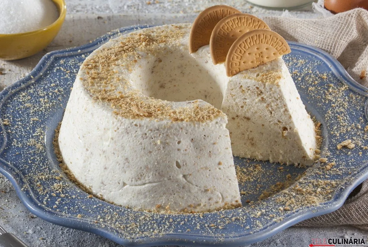 Semifrio de natas com bolacha