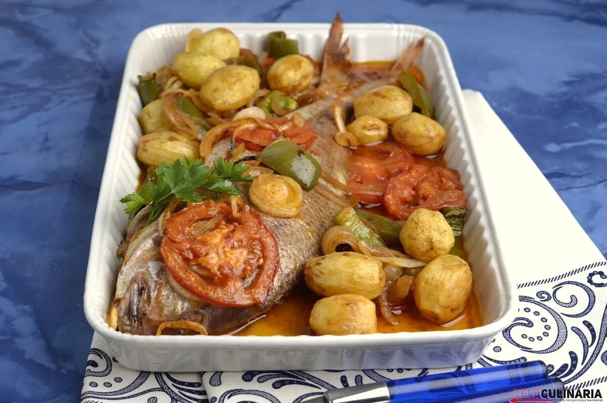 Peixe no forno à portuguesa