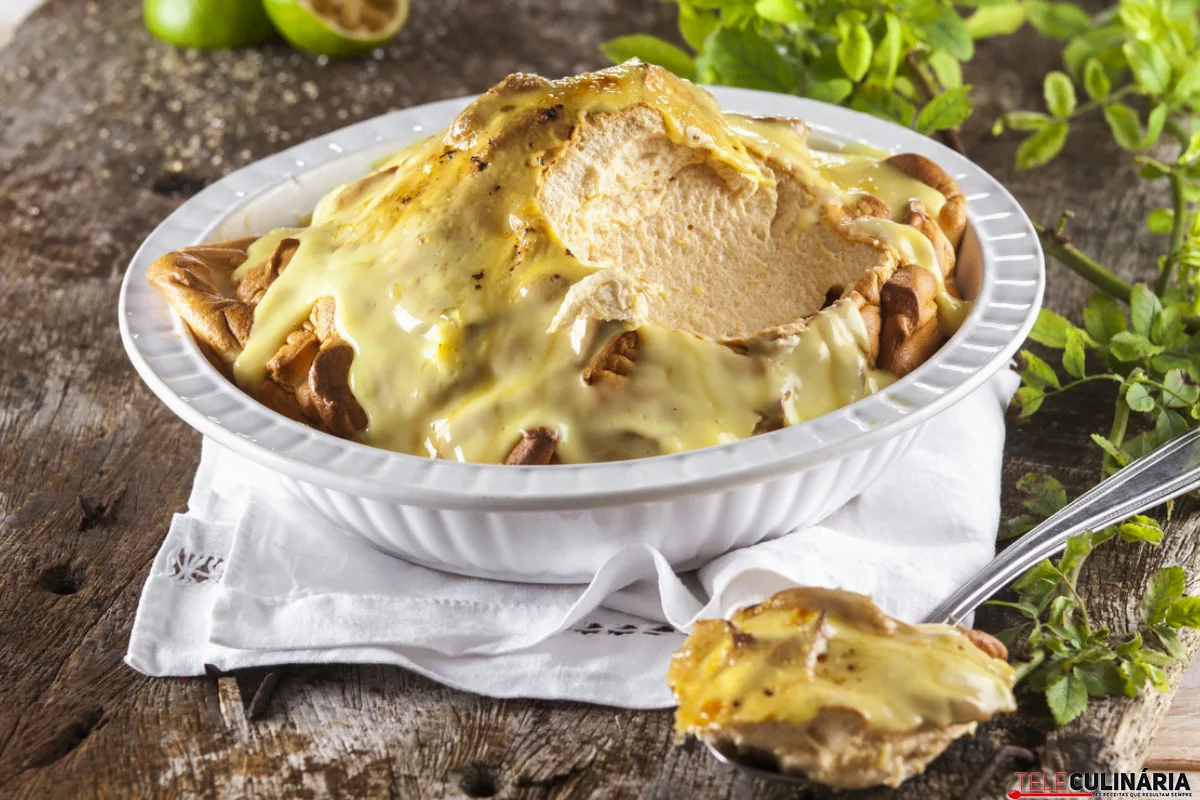 Claras no forno com leite-creme queimado