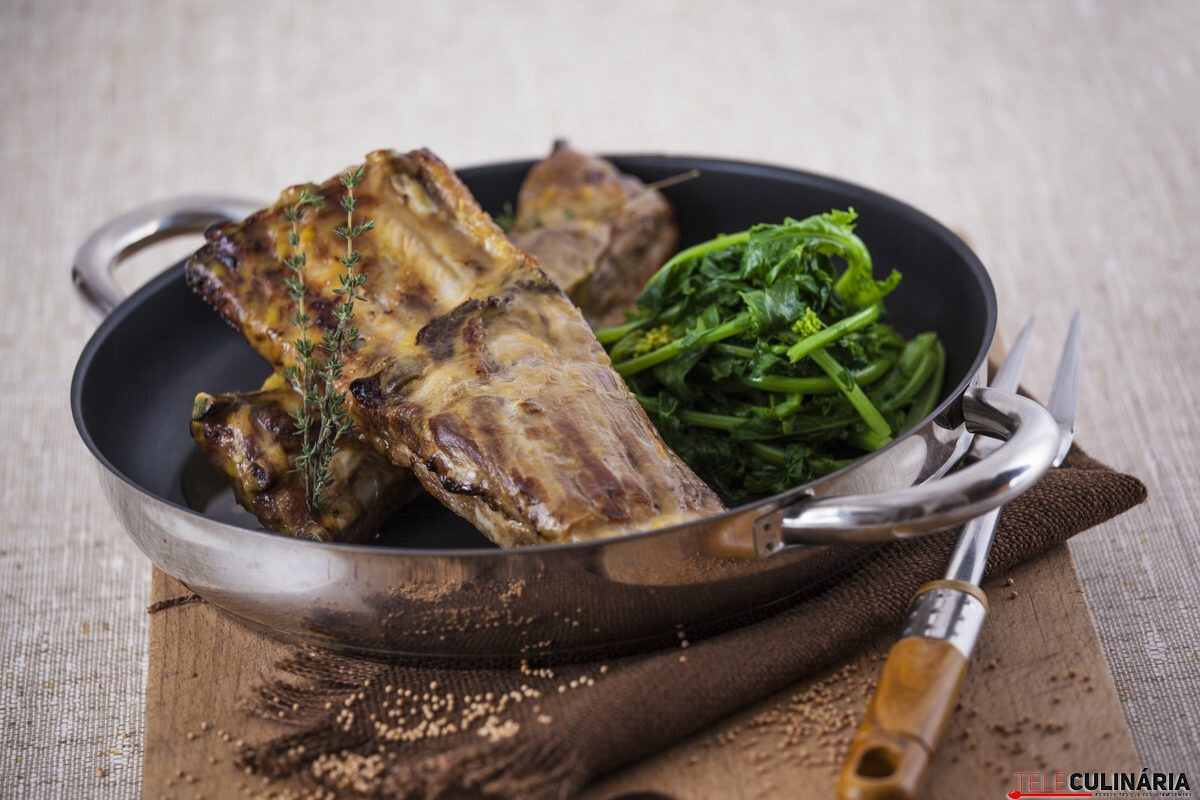 Entrecosto com molho de mostarda