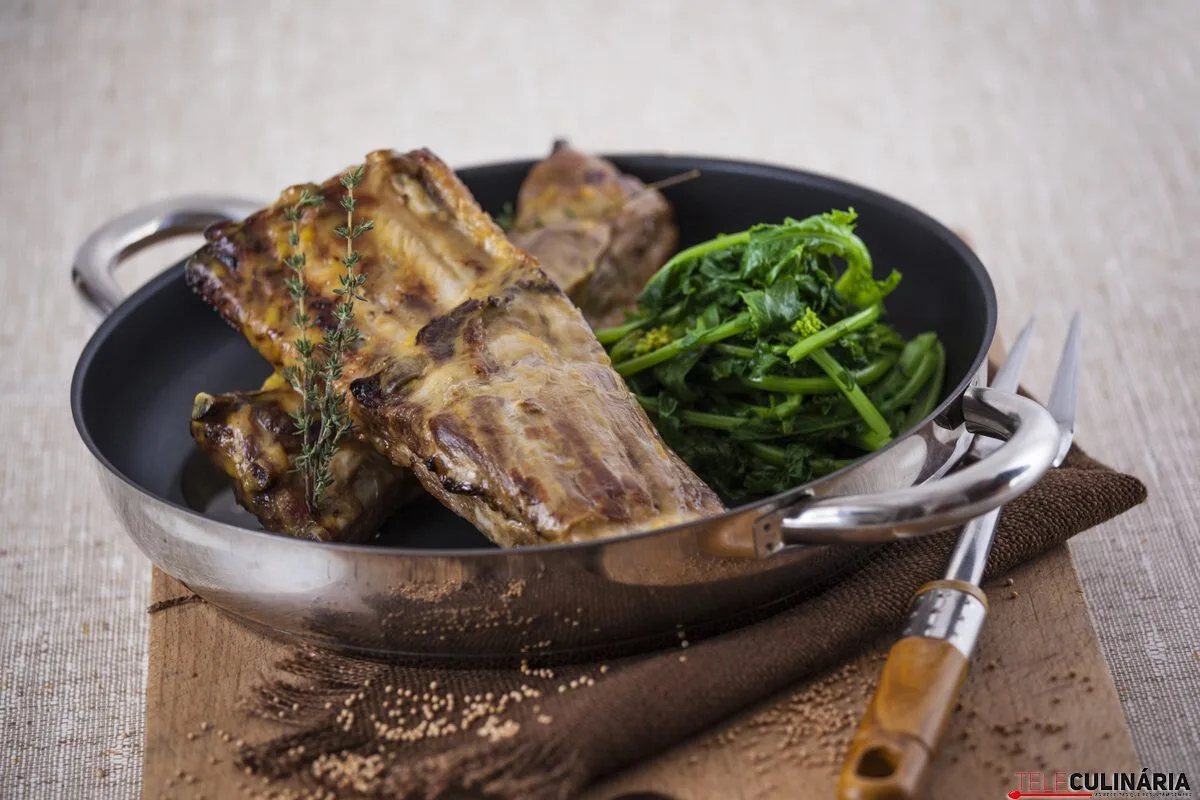 Entrecosto com molho de mostarda