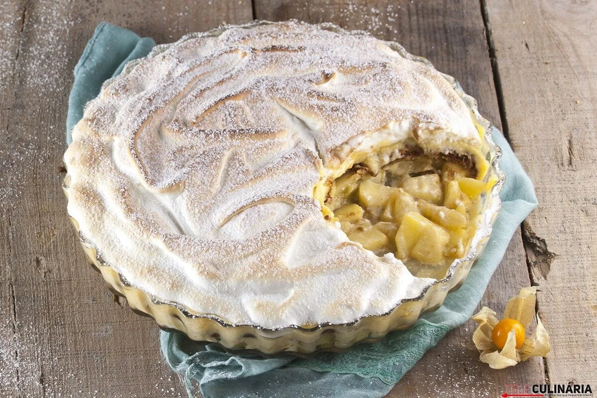 Delícia de maçã merengada