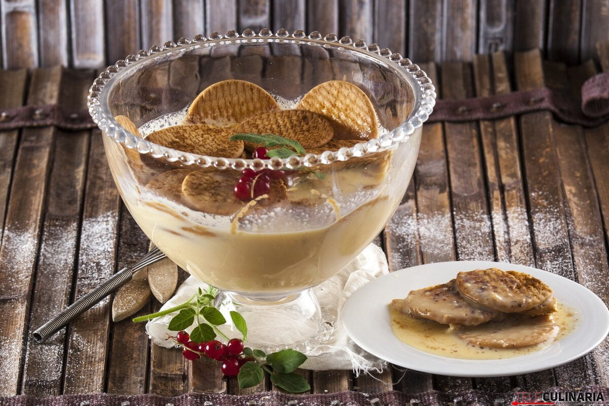 Receita de delícia de bolacha e leite condensado