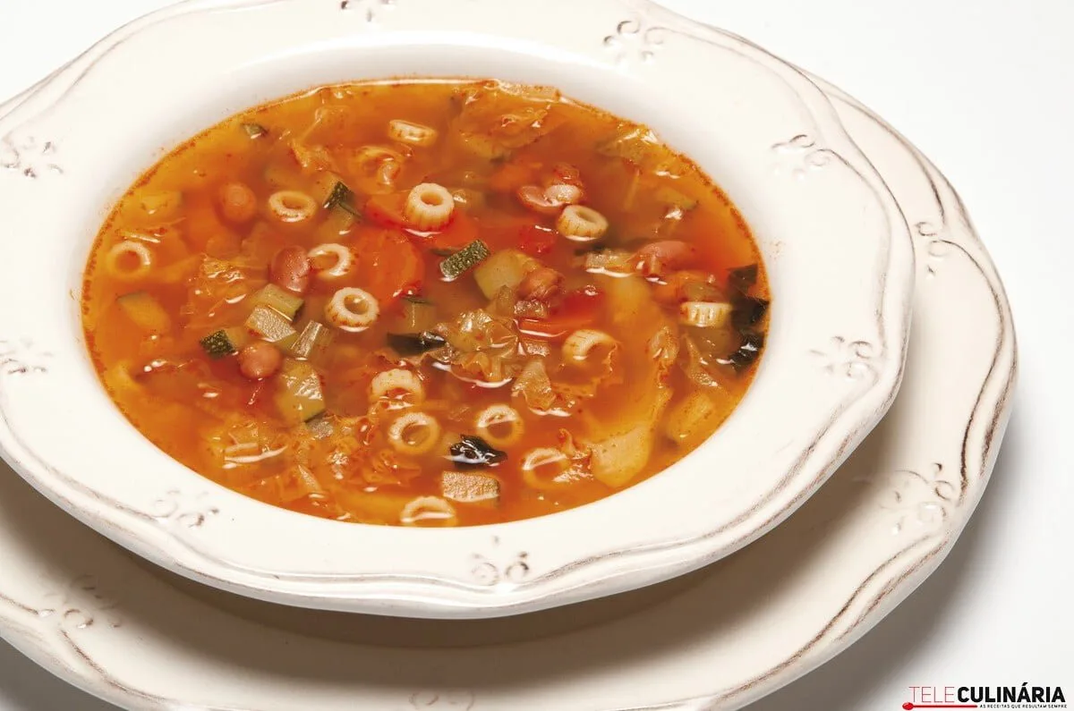 Sopa rica da Primavera