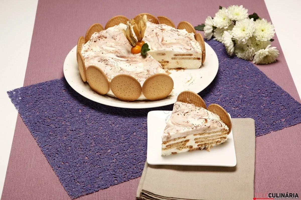 Bolo de bolacha marmoreado