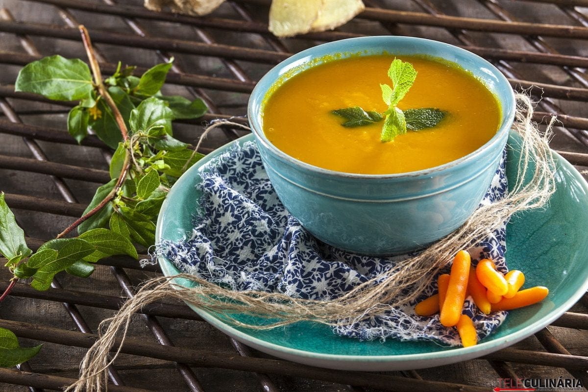 Creme de cenoura e gengibre