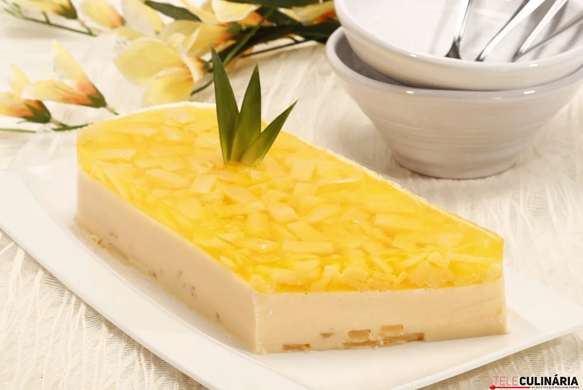 Sobremesa de ananás