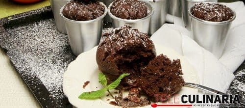 Petit gâteau de chocolate