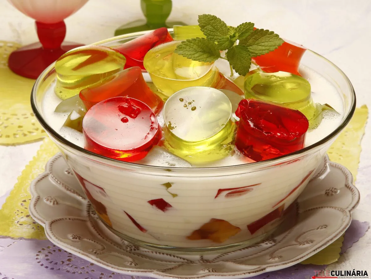 Taça de gelatinas