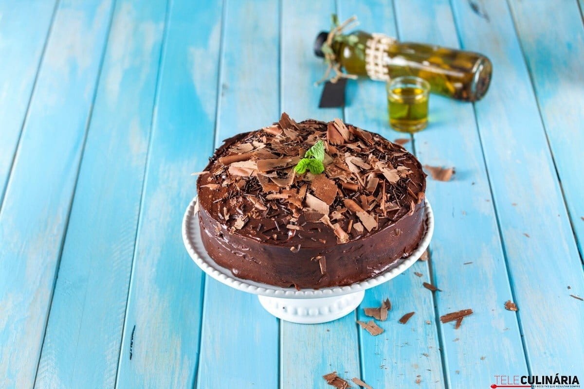 Bolo de chocolate com azeite 