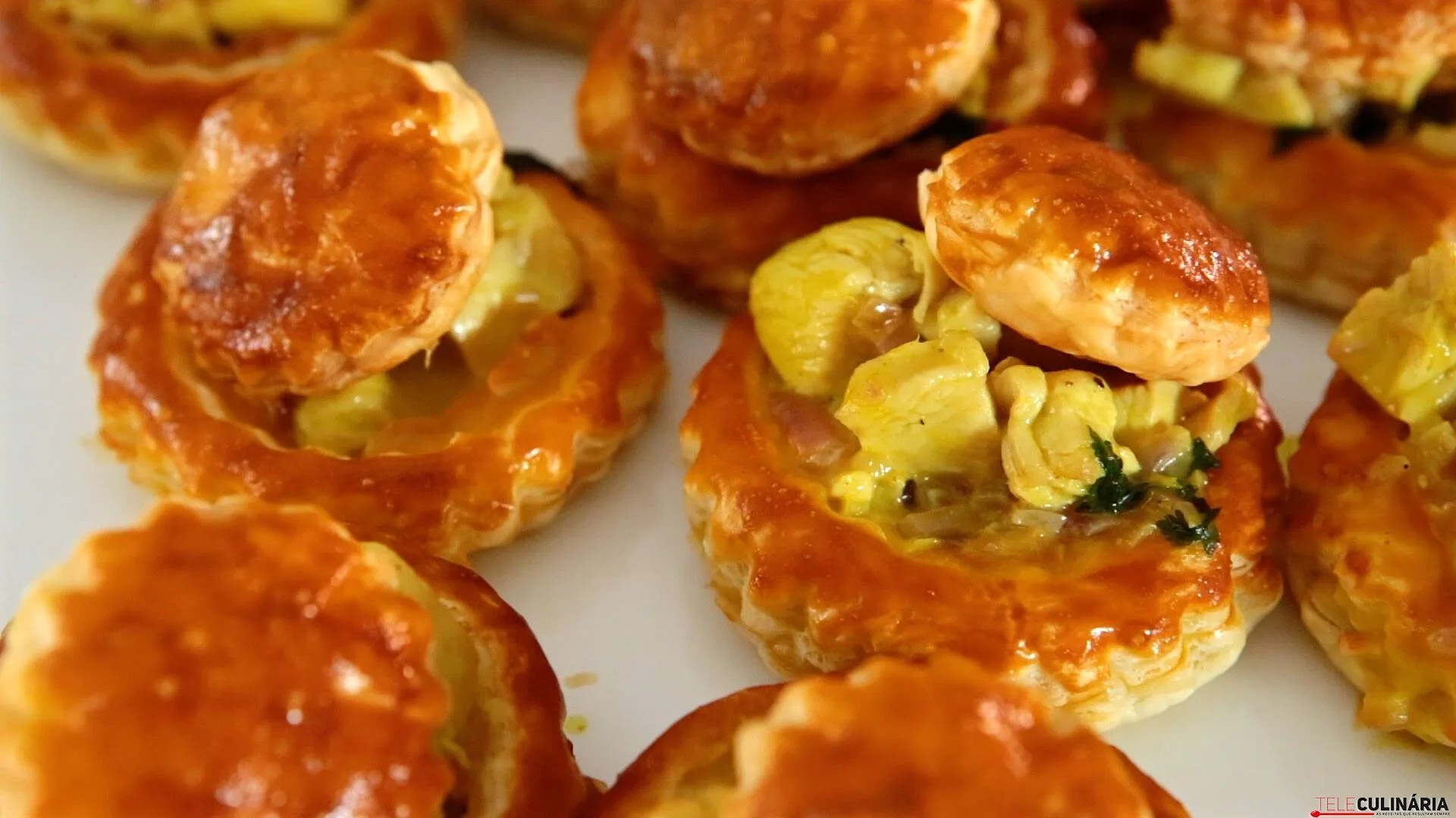 Vol-au-vent de frango