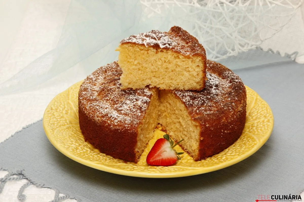 Bolo de limão e coco